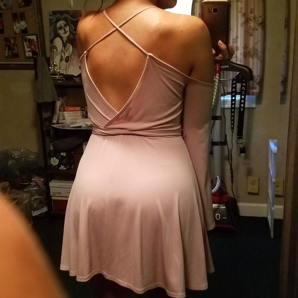 F21 Blush Dress🧞♀️ - Picture 2 of 4